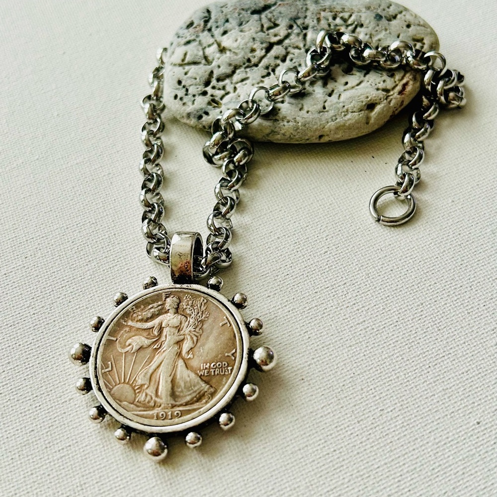 Liberty Silver Tone Replica Coin Pendant Necklace - Picture 3 of 8